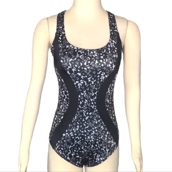 LANDS END Black Gray Slimming Scoop Neck One Piece Swimsuit 6 - Picture 1 of 9